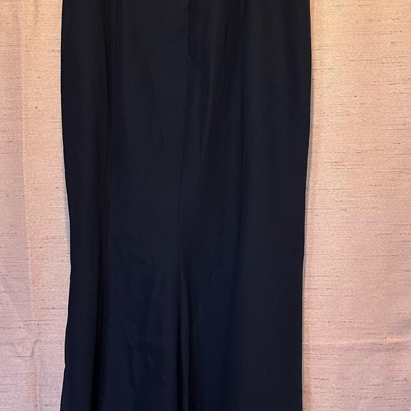 Dessy Collection Midnight Cutaway Shoulder High Slit Crepe Gown - Picture 3 of 5